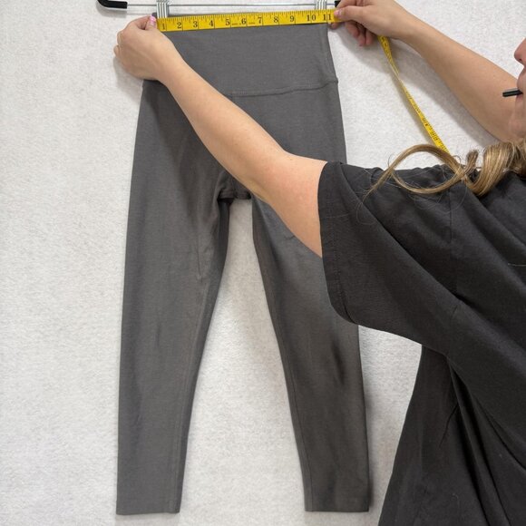 Beyond Yoga Leggings Womens Small Gray High Waist Stretch Activewear Made USA - Picture 2 of 10